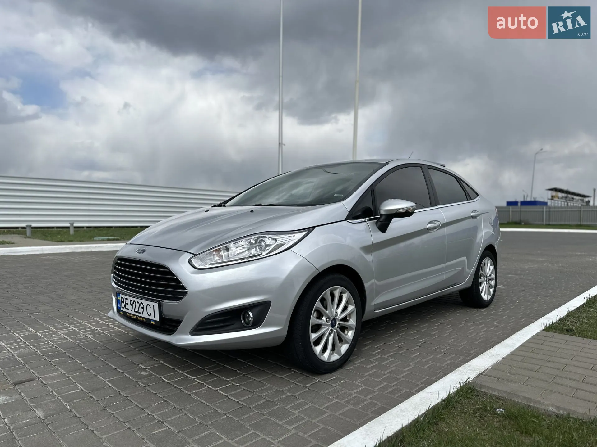 2017 Ford Fiesta - мініатюра 17