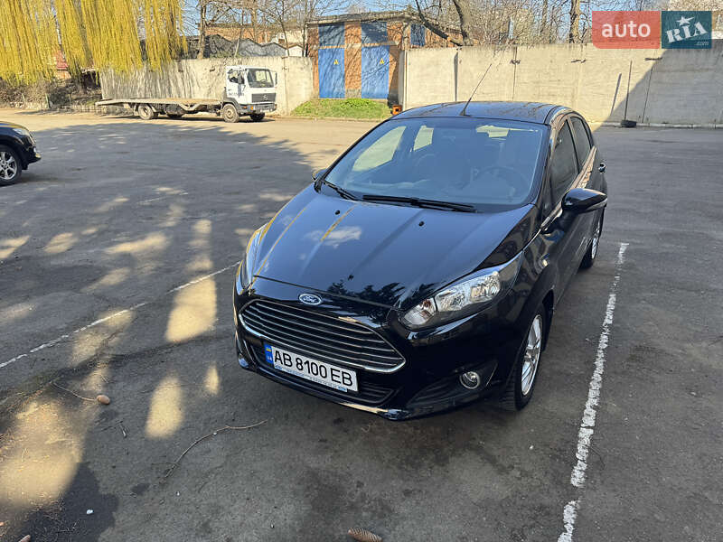 Хэтчбек Ford Fiesta 2013 в Виннице