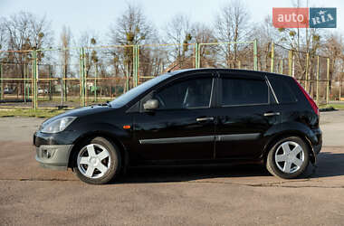 Хэтчбек Ford Fiesta 2008 в 