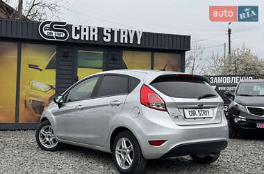 Хэтчбек Ford Fiesta 2018 в 