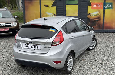 Хэтчбек Ford Fiesta 2018 в 