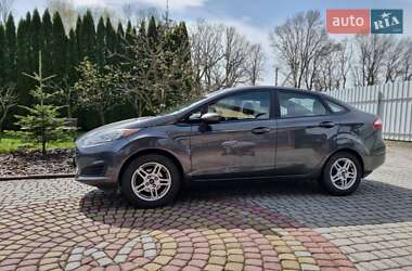Седан Ford Fiesta 2017 в 