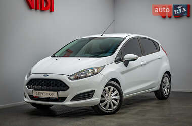 Хетчбек Ford Fiesta 2017 в 