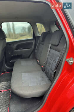 Хэтчбек Ford Fiesta 2007 в 