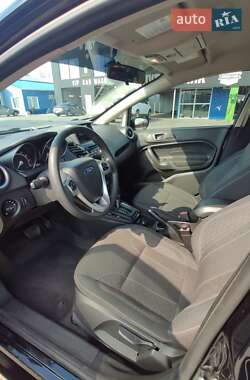 Хэтчбек Ford Fiesta 2019 в 