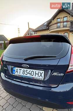 Хэтчбек Ford Fiesta 2015 в 