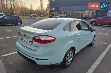 Седан Ford Fiesta 2017 в 