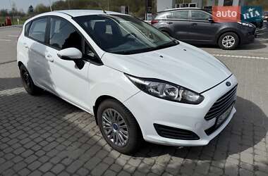 Хэтчбек Ford Fiesta 2013 в 