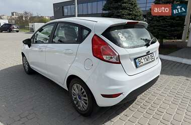Хэтчбек Ford Fiesta 2013 в 