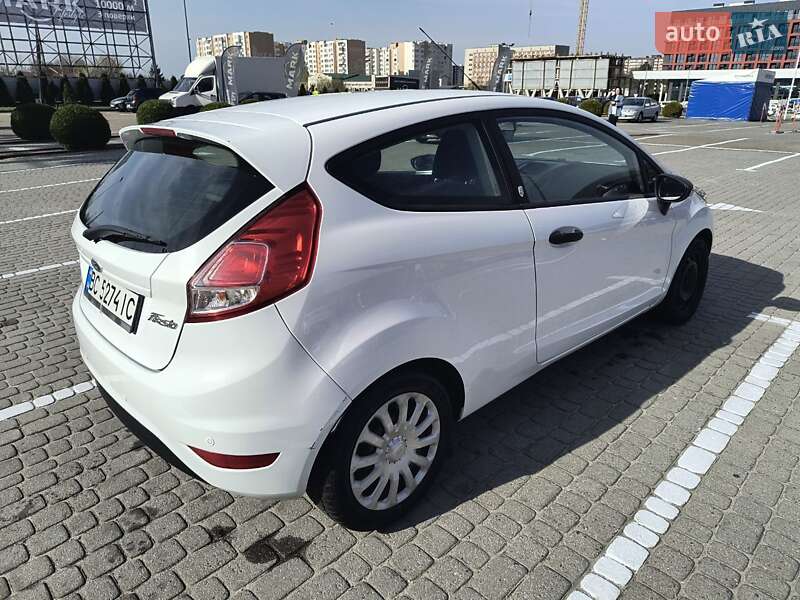 Хэтчбек Ford Fiesta 2015 в Львове фото 4 Хэтчбек Ford Fiesta 2015 в Львове