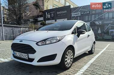 Хэтчбек Ford Fiesta 2015 в 