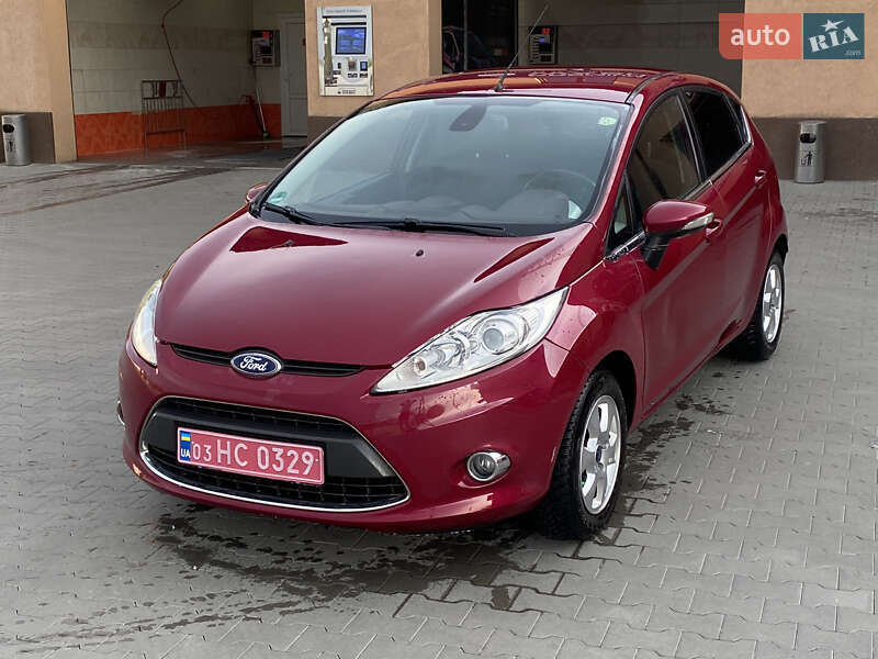 Хэтчбек Ford Fiesta 2009 в Ирпене