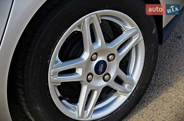 Седан Ford Fiesta 2018 в 