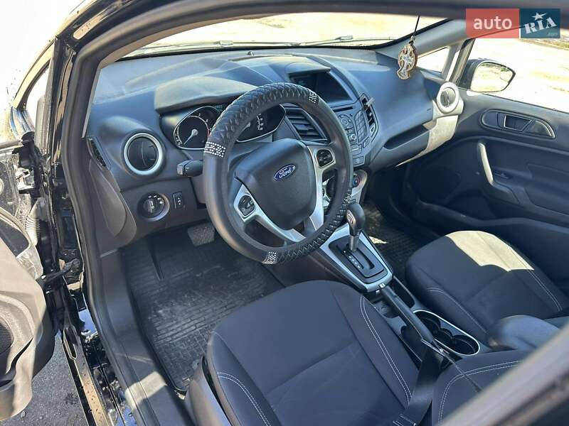 Хэтчбек Ford Fiesta 2017 в Стрые