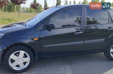 Хэтчбек Ford Fiesta 2008 в 