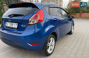 Хэтчбек Ford Fiesta 2018 в 