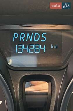 Хетчбек Ford Fiesta 2015 в 