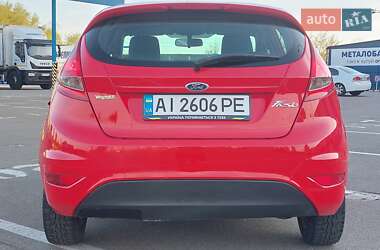 Хэтчбек Ford Fiesta 2012 в 