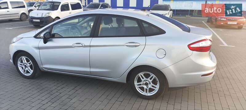 Седан Ford Fiesta 2017 в Виннице