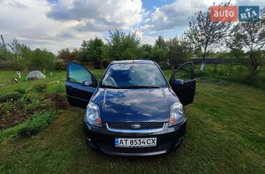 Хетчбек Ford Fiesta 2008 в 