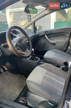 Хэтчбек Ford Fiesta 2009 в 
