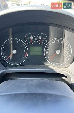 Хэтчбек Ford Fiesta 2008 в 
