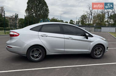 Седан Ford Fiesta 2018 в 
