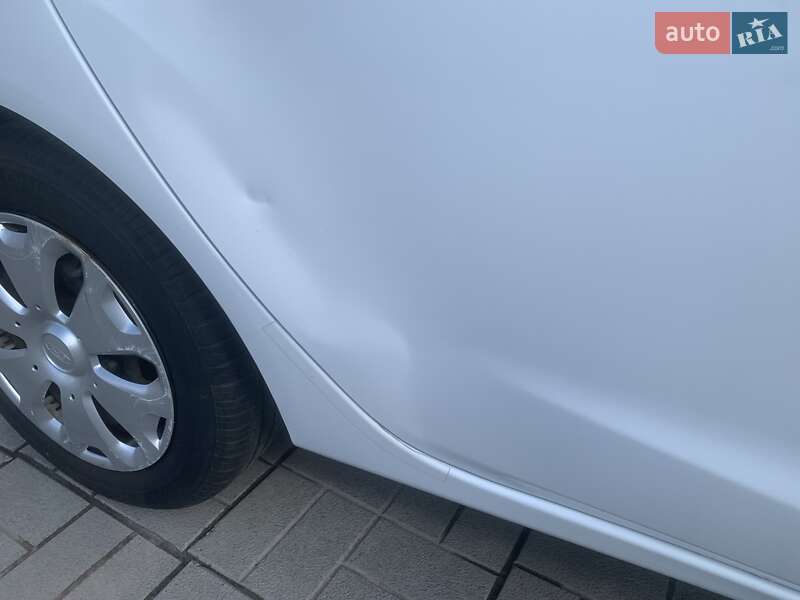 Хэтчбек Ford Fiesta 2012 в Полтаве фото 18 Хэтчбек Ford Fiesta 2012 в Полтаве