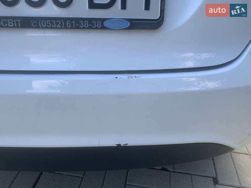 Хэтчбек Ford Fiesta 2012 в Полтаве фото 19 Хэтчбек Ford Fiesta 2012 в Полтаве