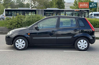 Хетчбек Ford Fiesta 2007 в 