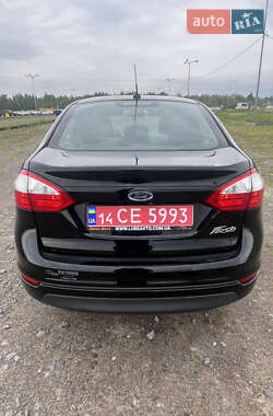 Седан Ford Fiesta 2019 в 