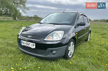 Хетчбек Ford Fiesta 2008 в 