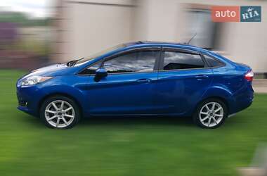 Седан Ford Fiesta 2019 в 