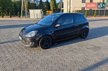 Хэтчбек Ford Fiesta 2007 в 