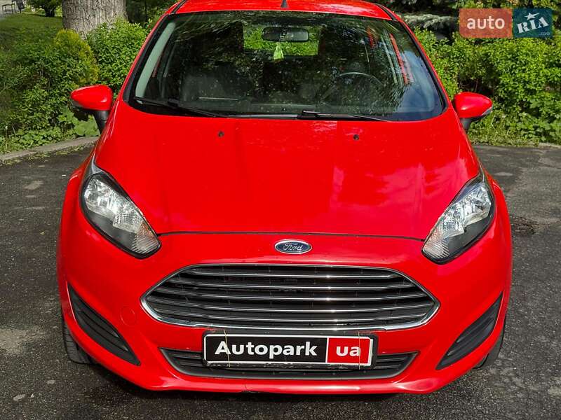 Хэтчбек Ford Fiesta 2013 в Киеве