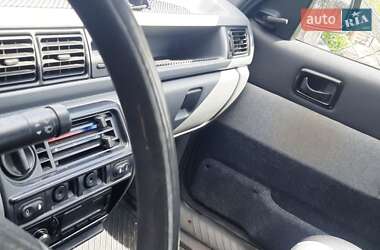 Хетчбек Ford Fiesta 1989 в 