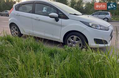 Хэтчбек Ford Fiesta 2013 в Броварах
