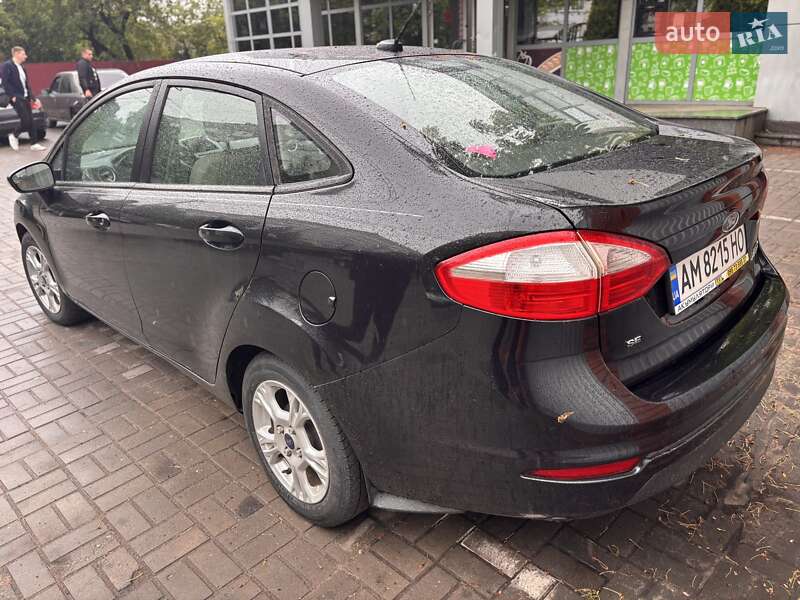 Седан Ford Fiesta 2014 в Житомире фото 5 Седан Ford Fiesta 2014 в Житомире