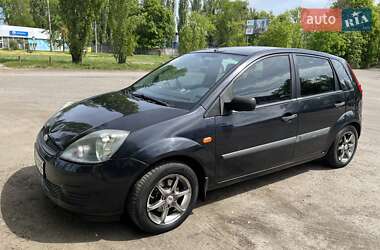 Хэтчбек Ford Fiesta 2006 в Киеве