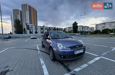 Хетчбек Ford Fiesta 2006 в Києві