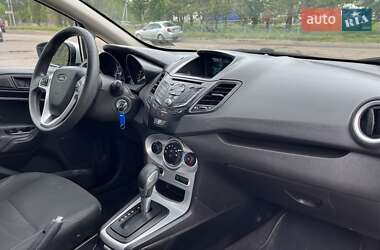 Седан Ford Fiesta 2017 в 