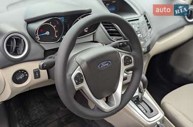 Седан Ford Fiesta 2019 в 