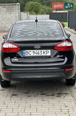 Седан Ford Fiesta 2017 в 