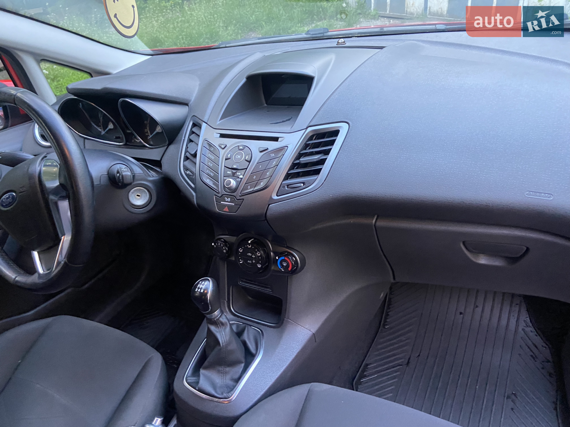 2015 Ford Fiesta - мініатюра 8
