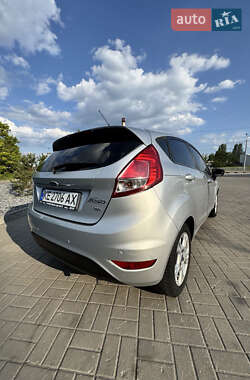 Хэтчбек Ford Fiesta 2013 в 