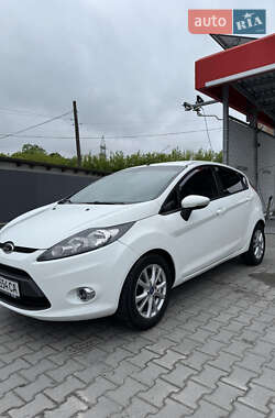 Хэтчбек Ford Fiesta 2012 в Тернополе