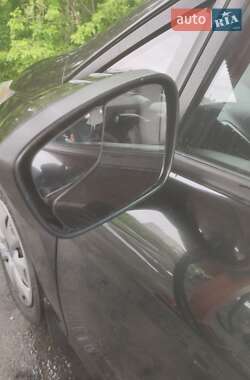 Седан Ford Fiesta 2014 в 
