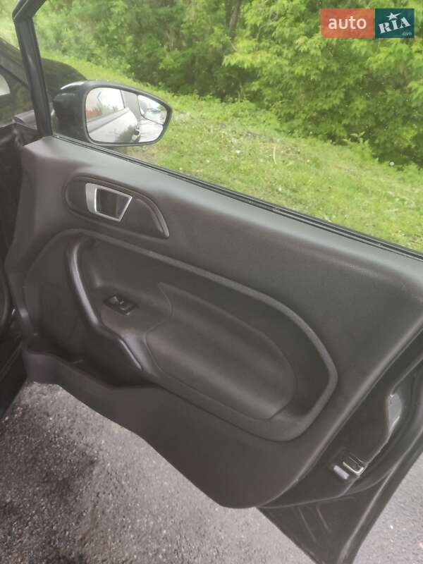 Седан Ford Fiesta 2014 в Харькове фото 11 Седан Ford Fiesta 2014 в Харькове