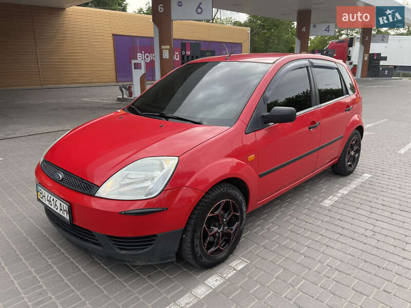 Хэтчбек Ford Fiesta 2005 в Одессе