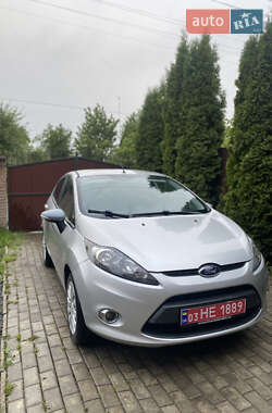 Хэтчбек Ford Fiesta 2012 в Луцке